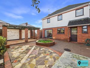 Garden - click for photo gallery